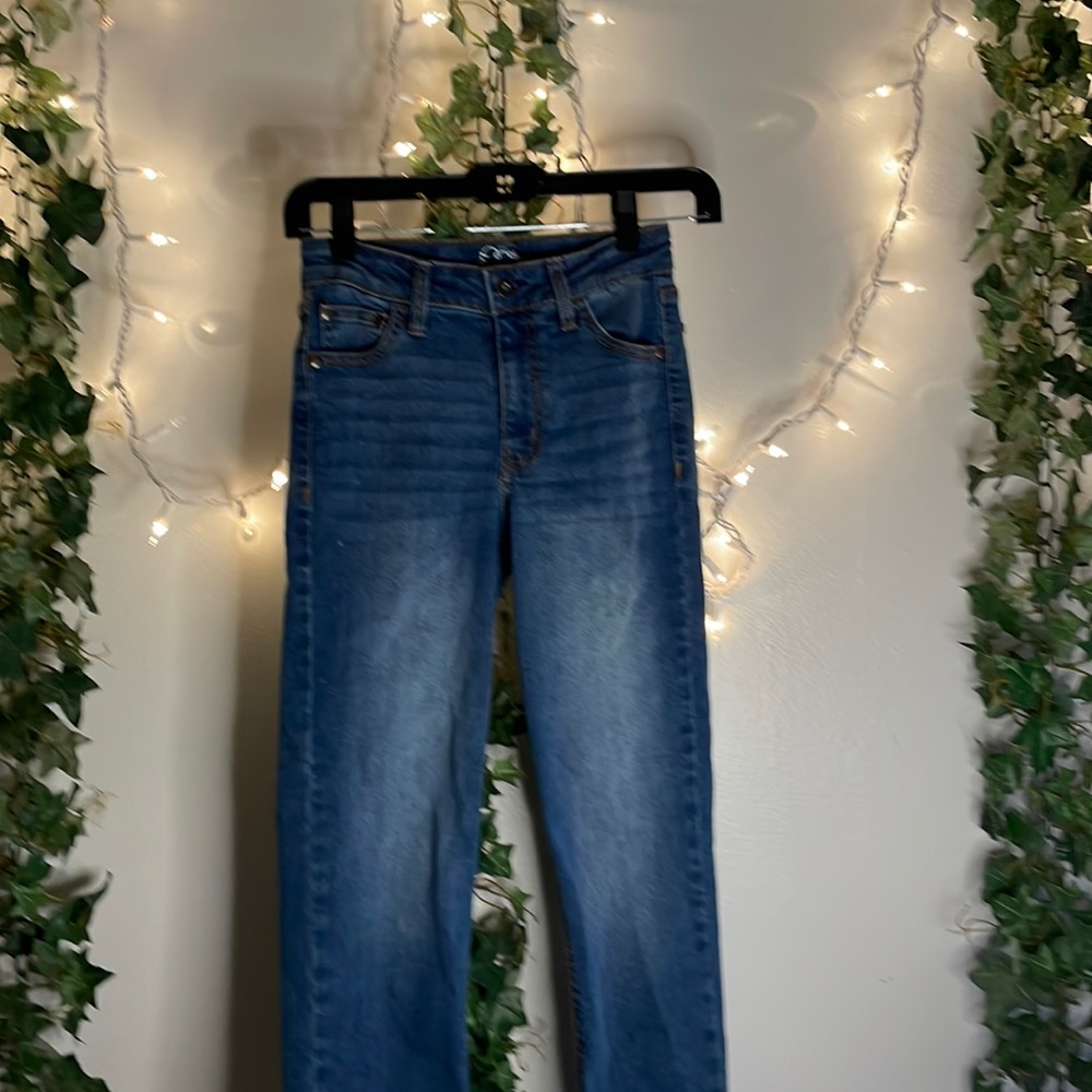 These jeans are super cute and when you roll the bottoms even cuter